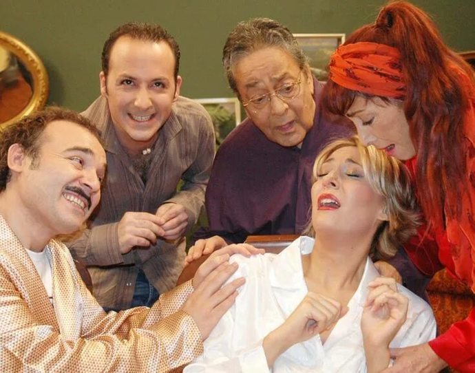 Final yaptığı için sizi hüzne boğan bir dizi var mı?