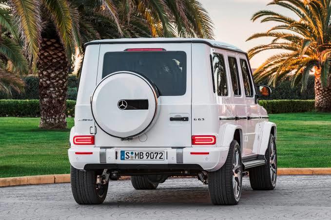 Mercedes G63 Amg mi Lamboeghini Urus Performante mi?
