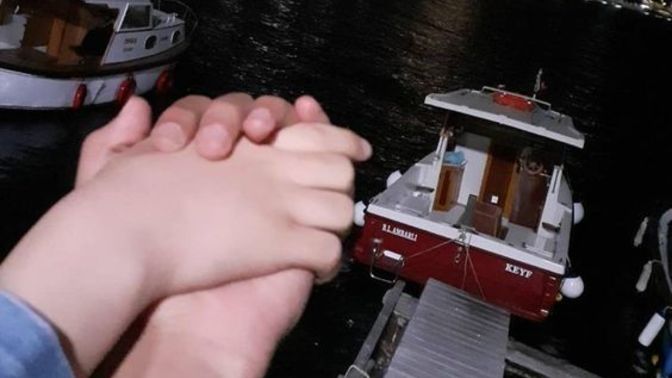 Buz gibi havalarda elinizi ısıtacak birini buldunuz mu?