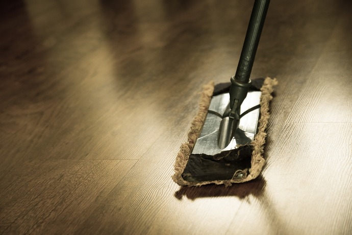 Mop ucuna yüzey temizleyici mendil takıp kullandınız mı hiç?
