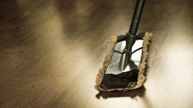 Mop ucuna yüzey temizleyici mendil takıp kullandınız mı hiç?