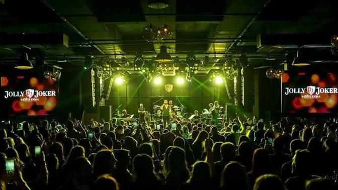 Jolly Joker'de konsere gittiniz mi, nasıl bir yer?