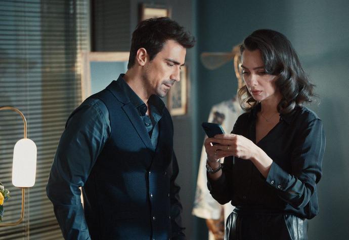 Geçen hafta Netflixte Kuş Uçuşu en çok izlenerek zirveye oturmuş. Siz bu diziyi beğendiniz mi?