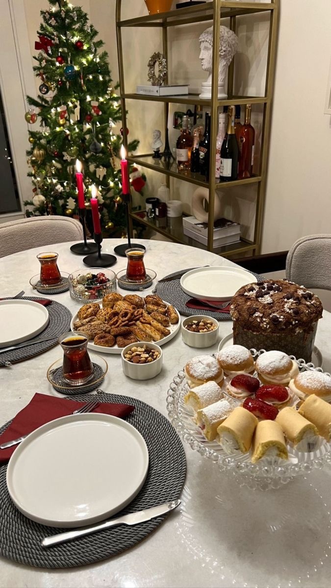 Yılbaşı akşamı misafirlere şarap yerine çay ikram etsem bir daha bize gelmek istemezler mi?