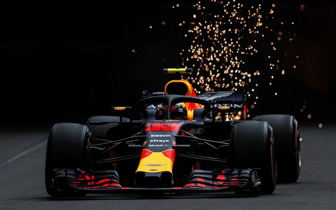 Formula 1 araçları trafikte olsaydı nasıl olurdu?