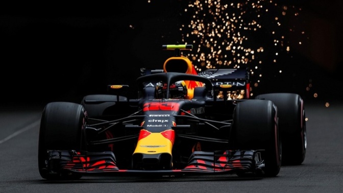 Formula 1 araçları trafikte olsaydı nasıl olurdu?