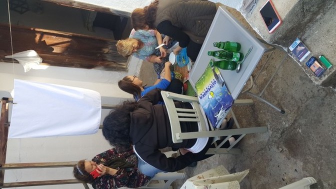 Yabancı Birinin Ellerinden Yemek Yerken Tereddüt Eder misiniz?