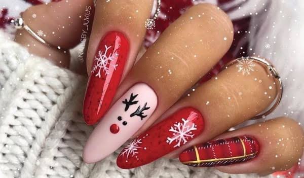 Christmas tırnak modelleriniz var mı🎄❄️⛄?