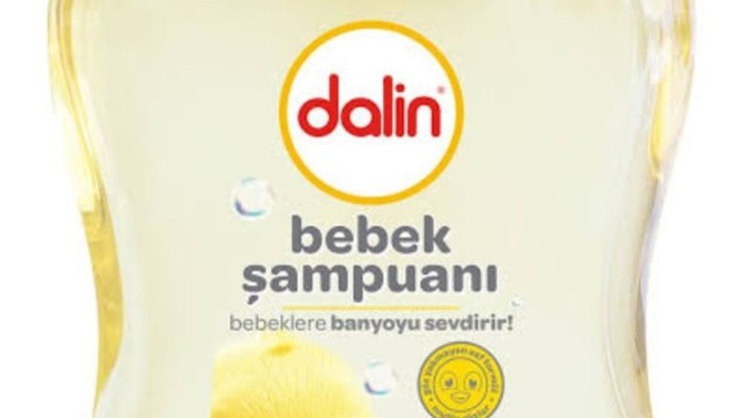 Dalin şampuanla yüz yikanirmi sivilce vb yaparmi?