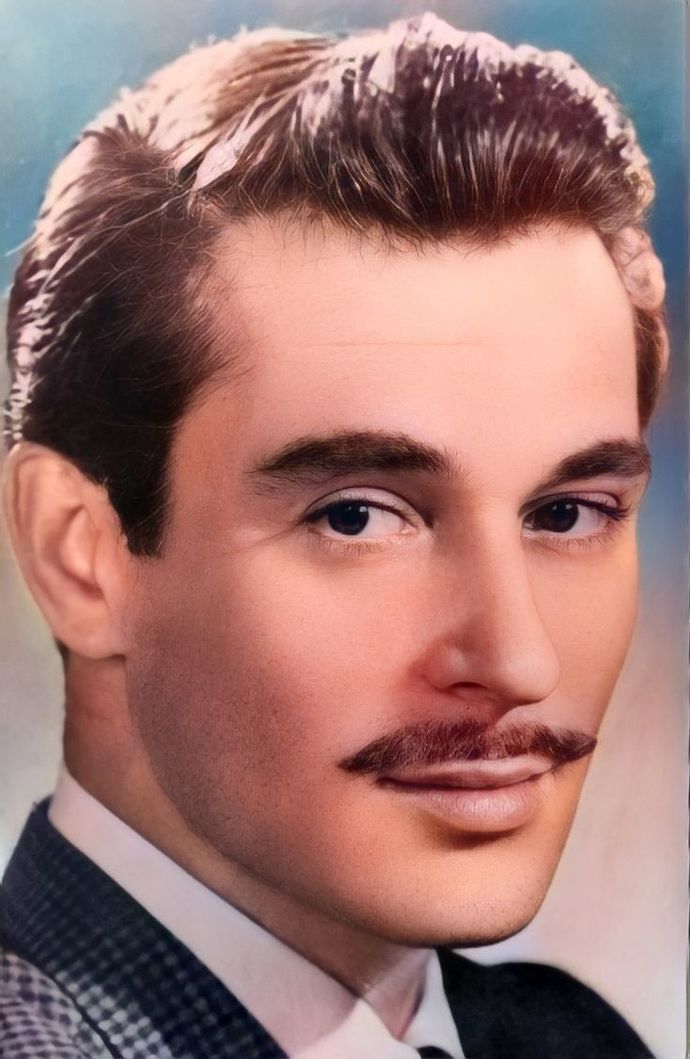 En yakışıklı erkek ünlü kim?