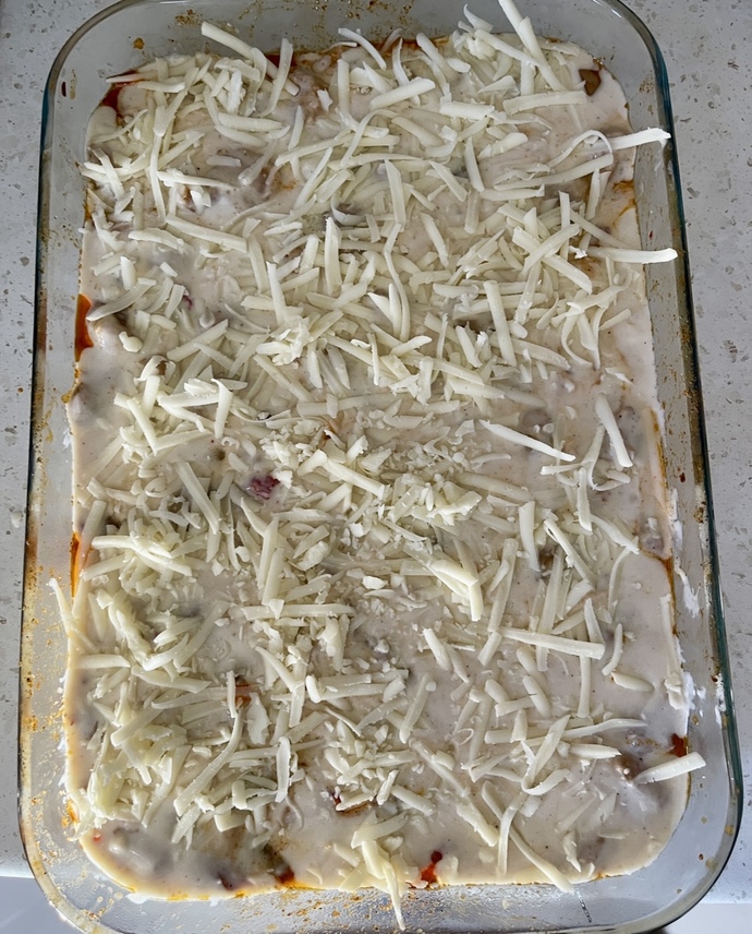 Bugün beşamel soslu mantarlı 🍄 tavuk 🐓 yaptım, nasıl olmuş? Sever misin?