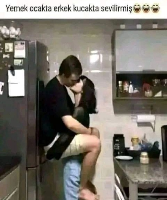 Yemek ocakta erkek kucakta mı sevilmeli mi?