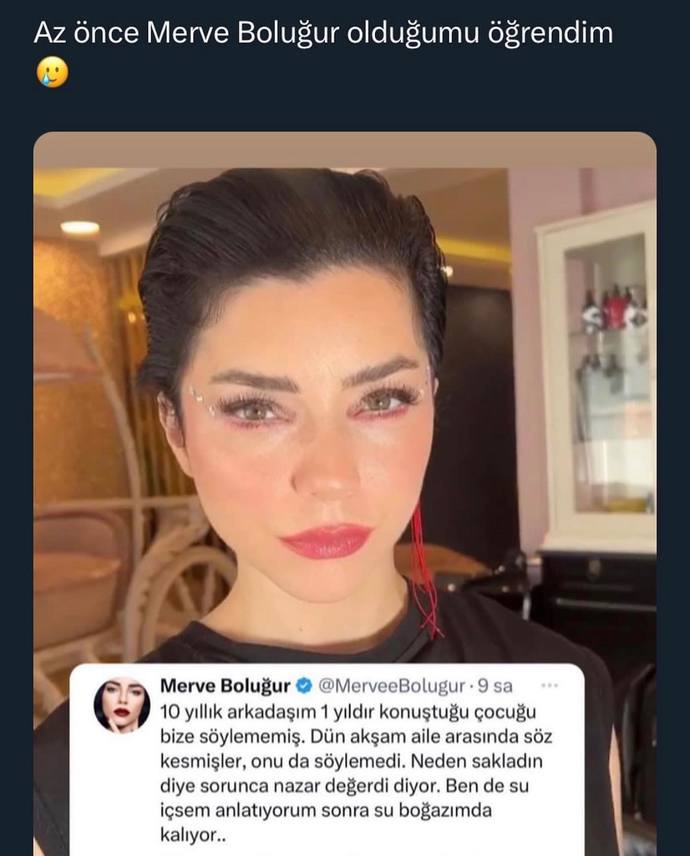 Mervenin de yüzü gülmemiş zaten canım Merve😒