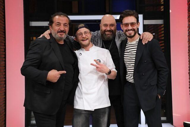 Masterchefte ilk ceketi giyen Tahsin Oldu. Tahsinin performansını beğeniyor musunuz?