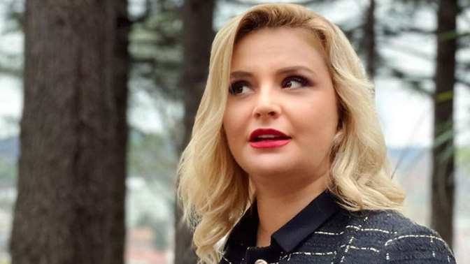Sevgilinizi ünlülerden kıskanır mısınız?