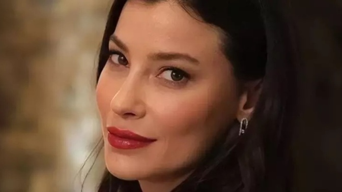 Kızılcık Şerbeti Alev güzel mi?