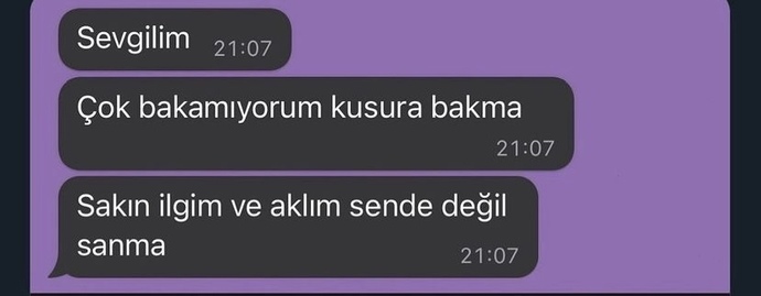 Dışarıdayken sevgilinize geç mi cevap yazarsınız 🙇🏻♂️?