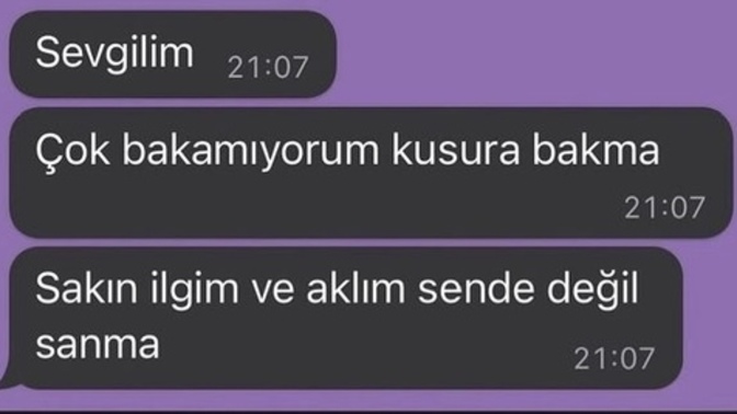 Dışarıdayken sevgilinize geç mi cevap yazarsınız 🙇🏻‍♂️?