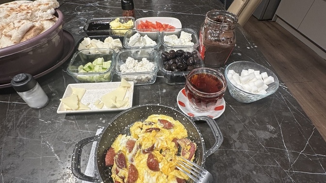 Kahvaltıda sucuklu yumurta severmisiniz?