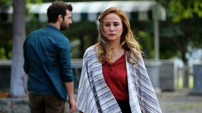 El ele iken şimdi düşman olduğunuz biri var mı?