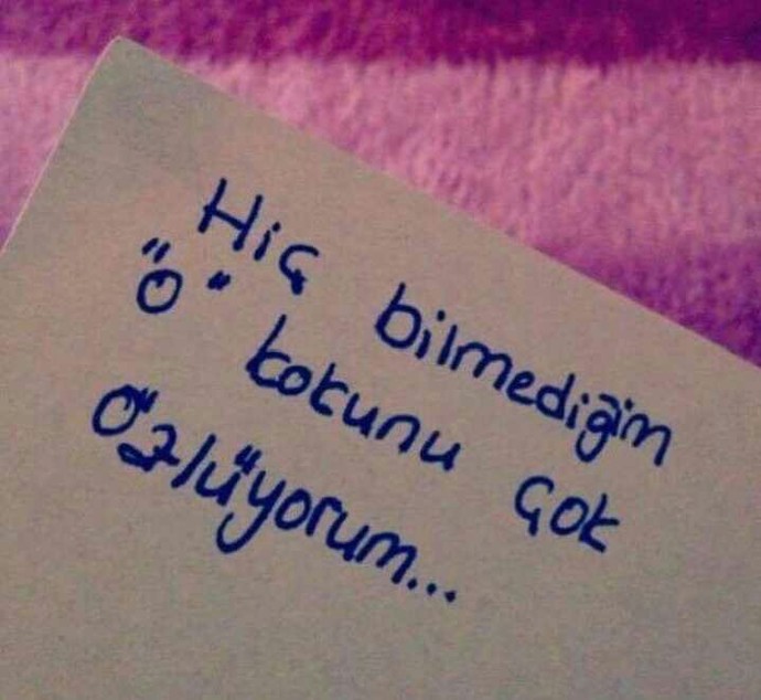 Sınıfımdaki çocuk bu hediyeleri almış. Daha 2 günlük tanıdığım kişi bu hediyeyi alabilir mi?