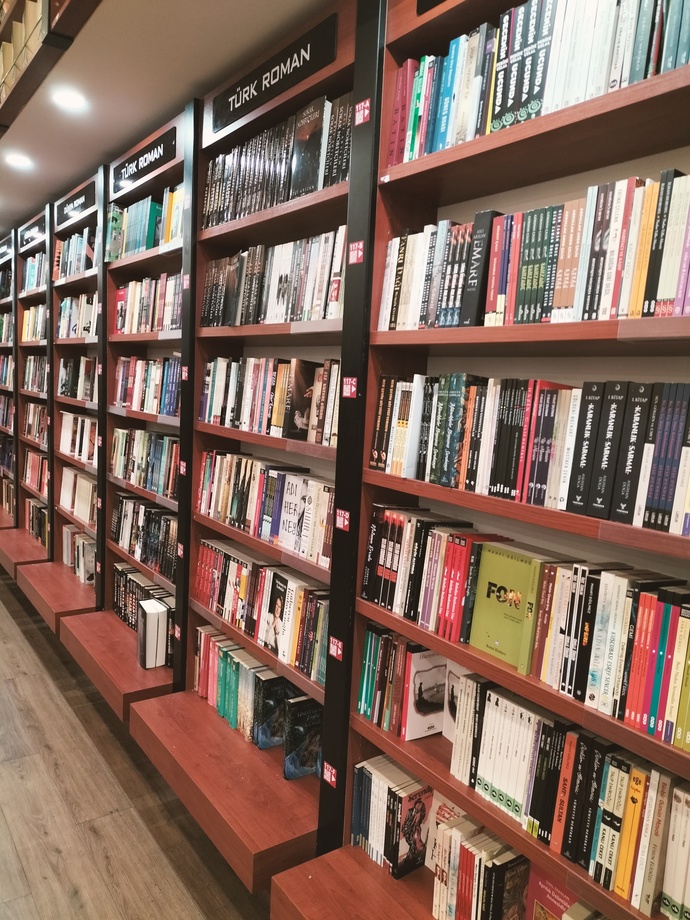 Sürekli alıp alıp bıkmadığınız bir şey var mı?