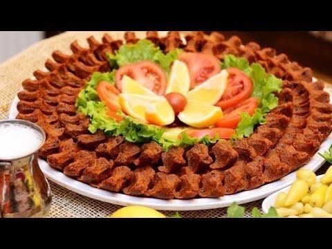 Çiğköfte dediğiniz acılı mı olur, acısız mı?