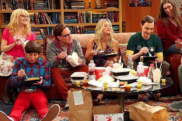 Yemek yerken dizi-film izler misiniz?