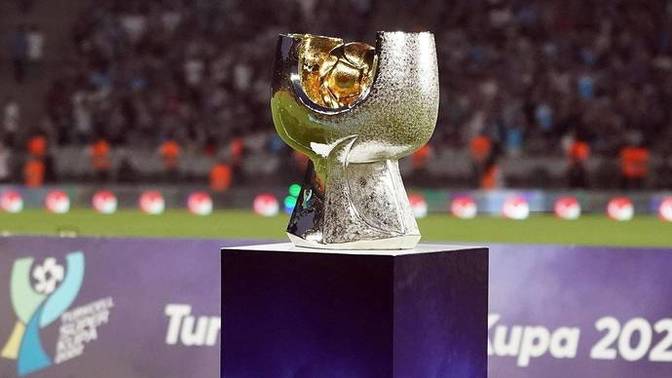 Suudi Arabistan'daki Fenerbahçe - Galatasaray Süper Kupa maçı iptal edildi! Olanlar hakkında ne düşünüyorsunuz?