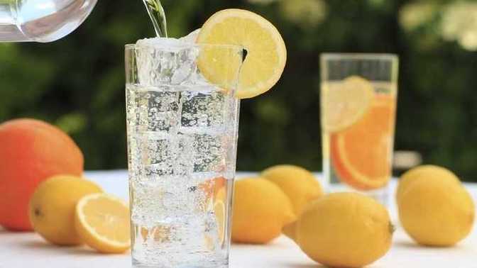 Sade soda mı yoksa meyveli soda mı?