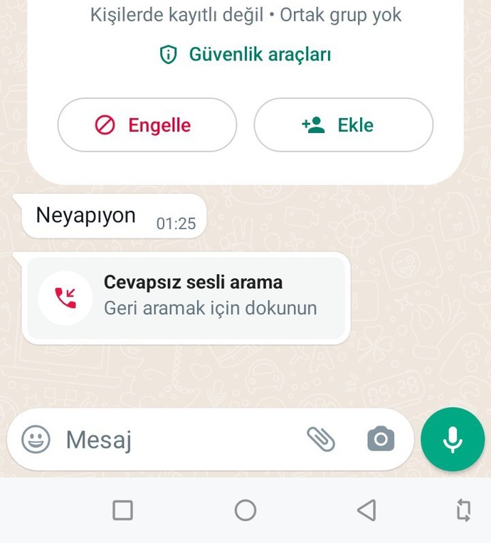 Herkesin aklında o soru: Eski sevgili neden aniden mesaj atar veya arar?