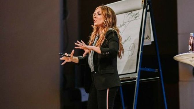 Herhangi bir konuda 10 dakikalık bir sunum yapacak olsan, ne üstüne olur?