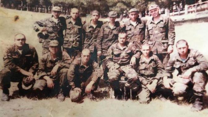Babamın asker arkadaşlarını bulmak istiyorum, nasıl bulabilirim?