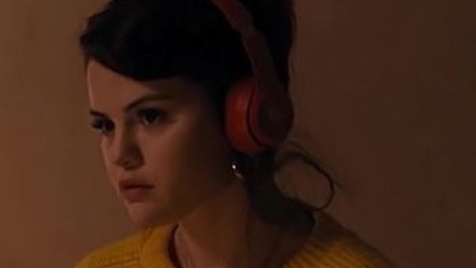 Üzgünken mi daha çok müzik dinlersin, mutluyken mi?
