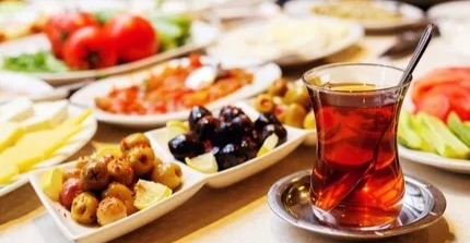 Kalkar kalkmaz kahvaltı yapabiliyor musunuz?