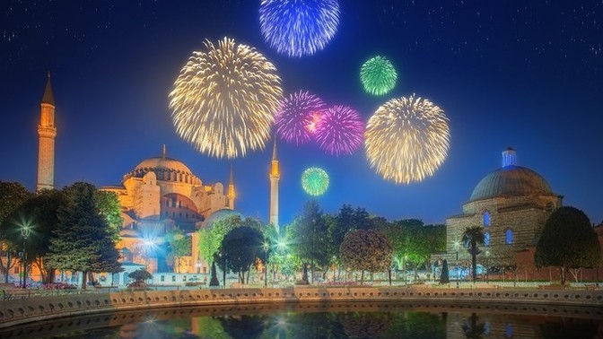 Yılbaşı yeni yıl kutlaması yapacak mısınız?