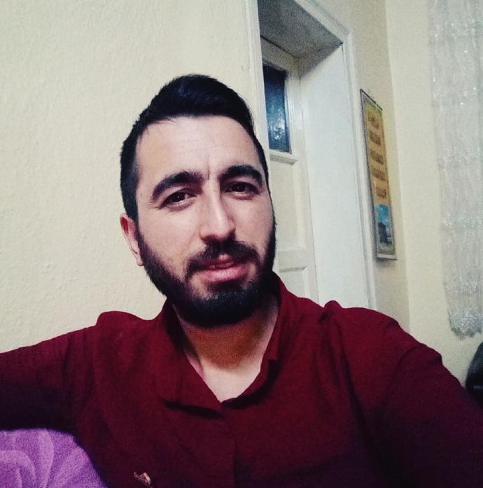 Kızlar sizce yakışıklı miyim? Resimli?