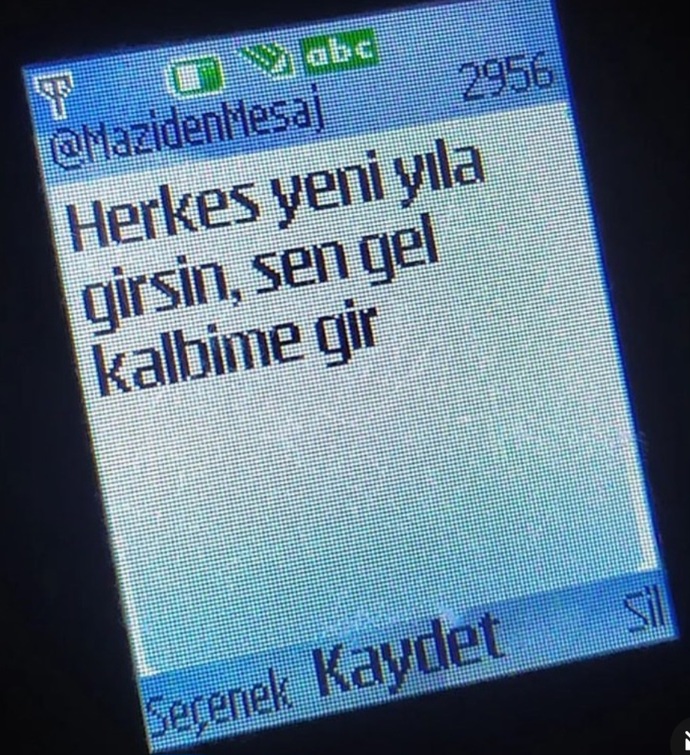 Herkes yeni yıla girsin, sen gel kalbime gir dediğiniz birisi var mi?
