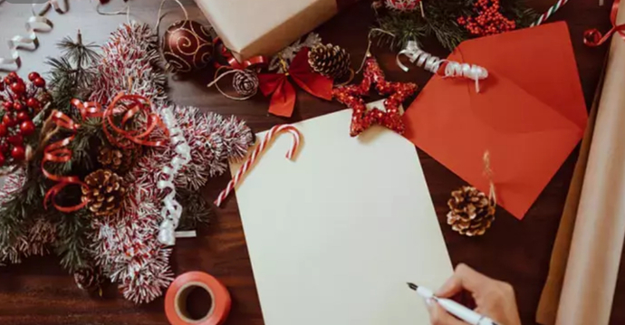 Ümidimizi hiçbir zaman kaybetmemek dileğiyle mutlu ve sağlıklı yıllar dilerim 🎉🎄