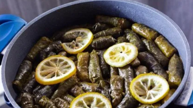 1 tencere sarmayı tek başınıza yiyebilir misiniz?