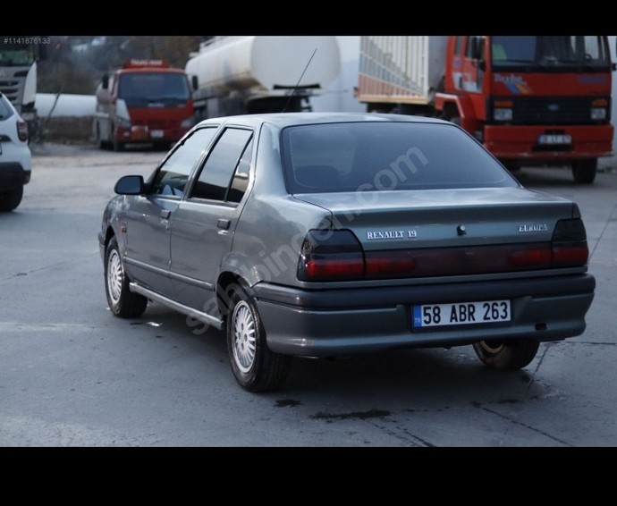 Araba alsanız nasıl bir araba alırdınız?