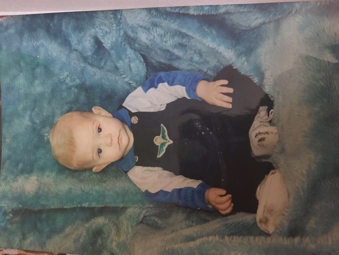 Hadi, herkes çocukluk fotoğrafını atsın mı?