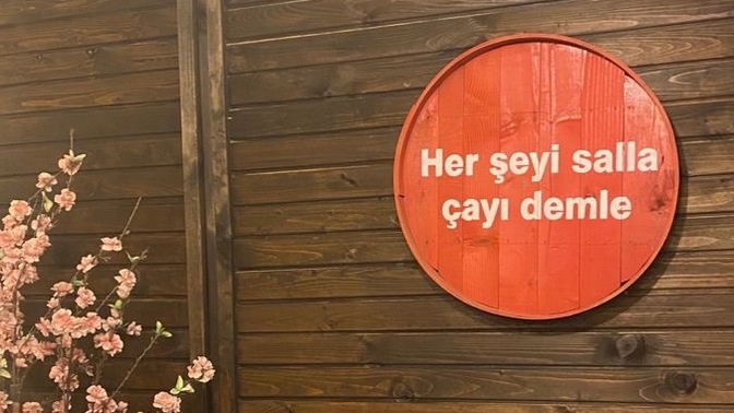 Sallama çay içebiliyor musunuz, seviyor musunuz?
