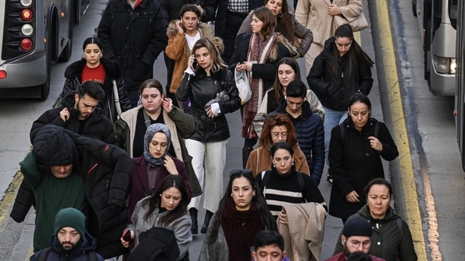 İstanbul'da cekilen bi foto twitter de paylaşılmış dikkatinizi ceken sey nedir?