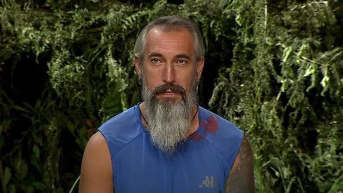 Survivor All Star 2024'ün ilk bölümünü bugün izleyebildim. Survivor Özgür Tetik kim?