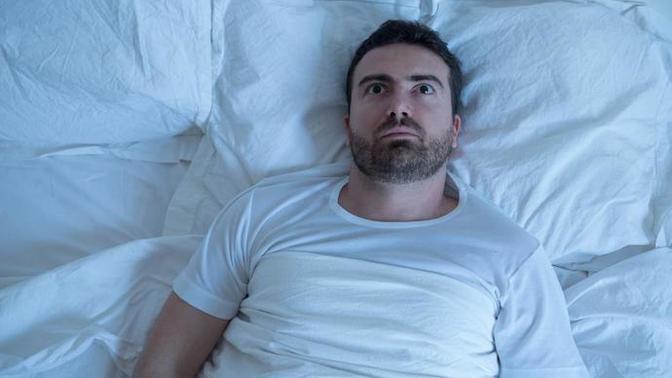 Gece uyumayan insanlar tam olarak ne yapıyor?