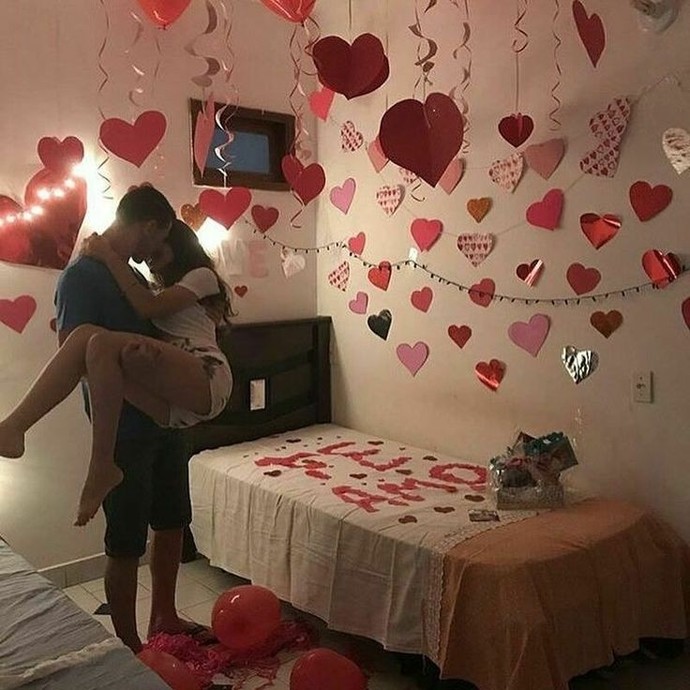 Eşiniz/sevgiliniz ile romantik bir akşam planları sürprizleri yapar mısınız?
