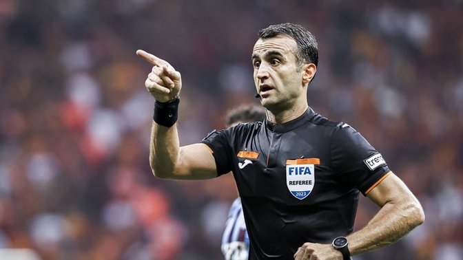 Bu sene Türk futbolunun hakem hataları yüzünden tadı kalmadı diye düşünüyor musunuz?
