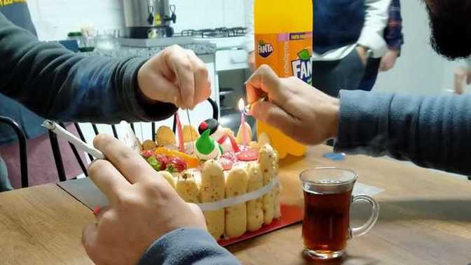 Size hiç sürpriz bir doğum günü partisi yapıldı mı?