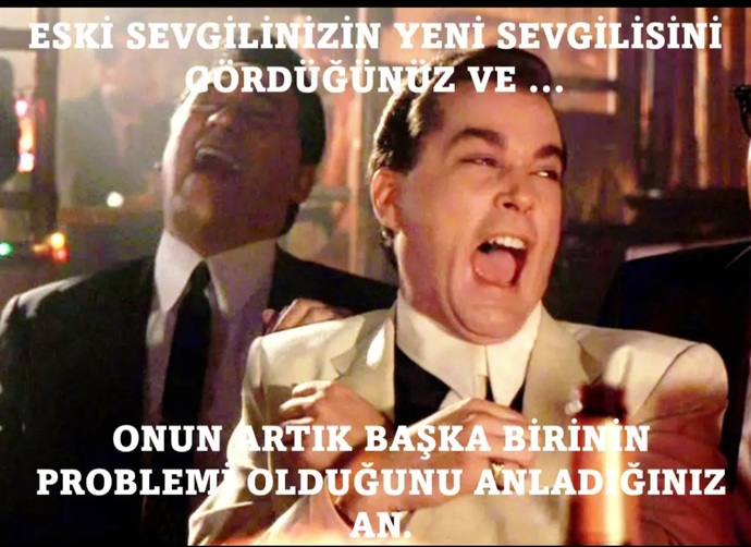 Sevgilim bende ayrıldıktan hemen sonra başka erkeklerle konuşmaya başladı. Bu durum bana koyuyor, ne yapmalıyım?